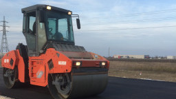Продължава ремонтът на близо 27 км от пътя Соколовци - Малка Арда в област Смолян