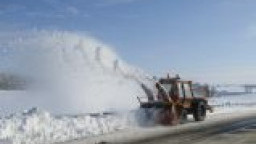 Ограничава се движението по път II-71 Добрич-Албена, поради снегопочистване