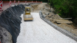До края на август ще завърши възстановяването на участъка от път I-5 Габрово - връх Шипка