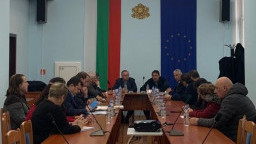 Министър Шишков: До половин година пускаме движението по 7-километров участък от скоростния път Ботевград – Видин, между Новачене и Скравена