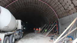 Ремонтът на тръбата за София на тунел „Витиня“ на АМ “Хемус” върви към финал