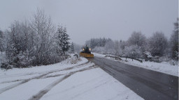 АПИ: При снеговалеж шофьорите да карат внимателно и със съобразена скорост