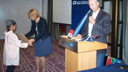 Инж. Захариева получи годишната награда на браншова асоциация „Пътна безопасност“