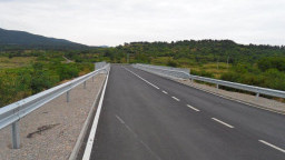Над половин милион лева са инвестирани в ремонта на надлеза на път III-5007 край Николаево