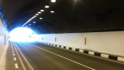 Пътуващите за Гърция преминават през обновения тунел „Железница“ на път E-79