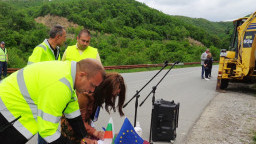 По ОПОС започна укрепване на свлачището при 107-ми км на път ІІ-53 Елена - Сливен