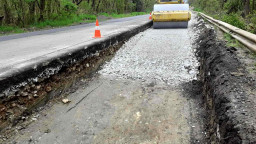 Напредва ремонтът на 7,7 км от път II-81 Берковица - Монтана