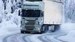 Поради снеговалеж временно се ограничава движението в посока София на МПС над 12 т по път I-1 в участъка Дунавци - Ружинци