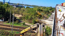 195 reinforced concrete panels have been produced so far for the repair of the Danube Bridge at Ruse