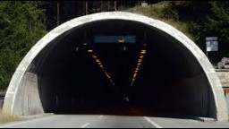 Работник пострада при инцидент в затворената за ремонт тръба на тунел „Витиня“