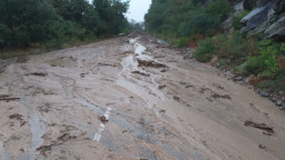 АПИ помага на община Карлово за справяне с бедственото положение от проливните дъждове