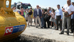Министър-председателят Бойко Борисов направи символична първа копка на ЛОТ 1 от АМ „Марица”