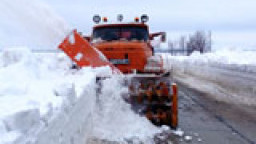 АПИ: Утре се очаква сняг в Северна и Западна България. Шофьорите да тръгват с автомобили, готови за зимни условия
