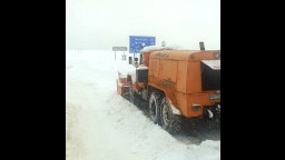 Около метър е падналият сняг на проходите „Шипка“ и „Петрохан“. Шофирайте внимателно!
