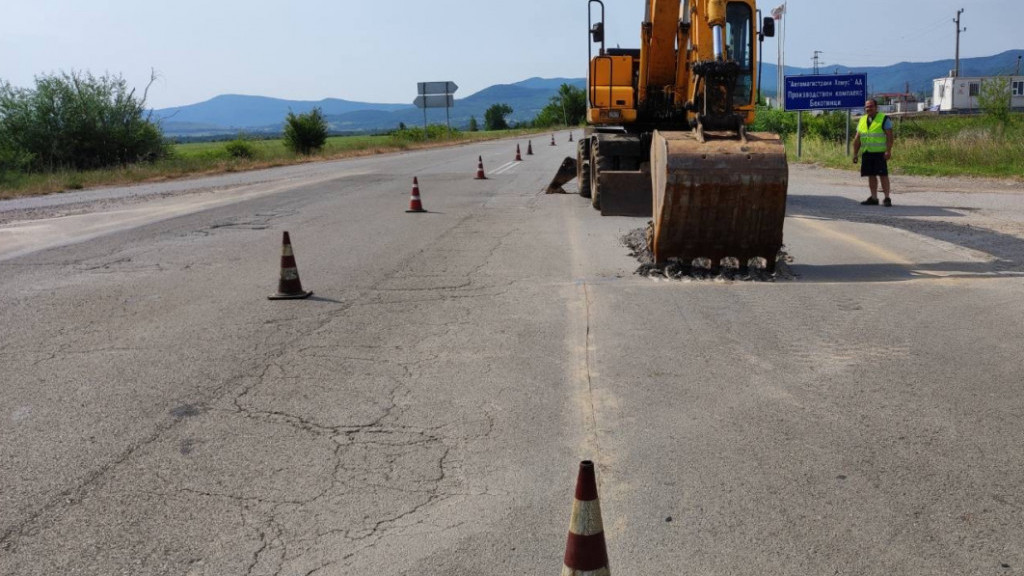Започва ремонт на над 26 км от път I-1 Горно Белотинци - Монтана