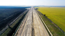Следващата седмица завършва ремонтът на 6 км участък от АМ „Тракия“ между връзката за АМ „Марица“ и п. в. „Чирпан“