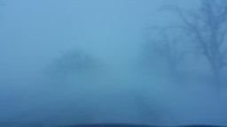 Поради гъста мъгла е ограничено движението през проход 